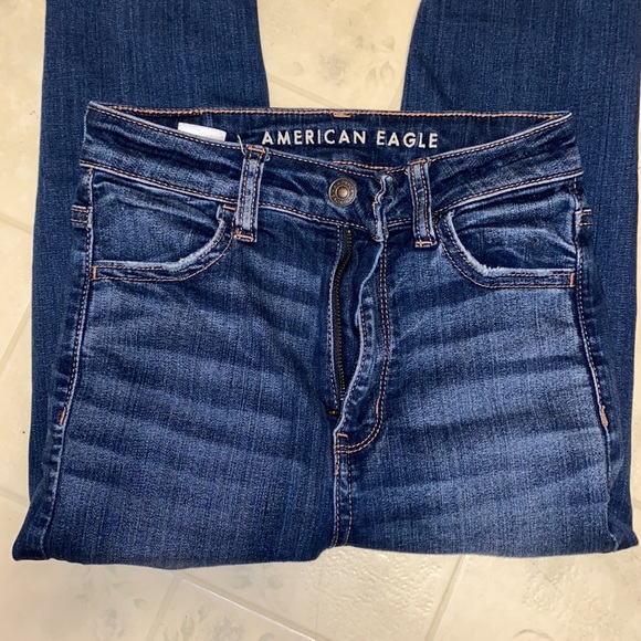 5/$25 AMercian Eagle highest rise jegging - Picture 2 of 6